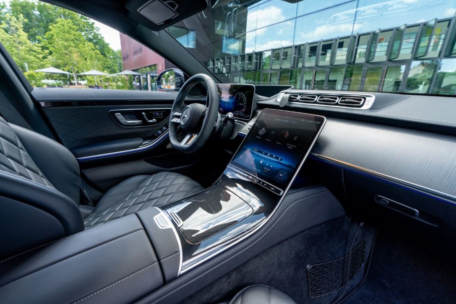 Limousine Mercedes S450 L 4matic Innenraum vorne.